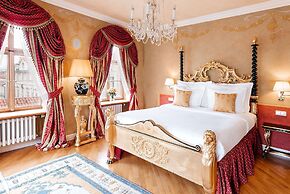 Alchymist Grand Hotel & Spa