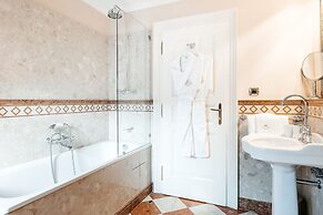 Alchymist Grand Hotel & Spa