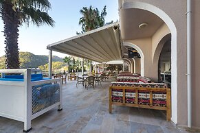 Mavi Deniz Otel - All Inclusive