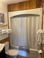 Knotty Pine Cottages