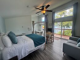 Knotty Pine Cottages