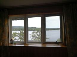 Knotty Pine Cottages