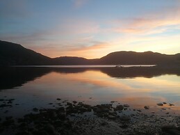 Knotty Pine Cottages