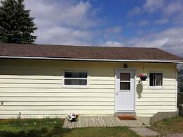 Knotty Pine Cottages