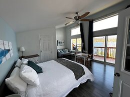 Knotty Pine Cottages