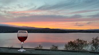 Knotty Pine Cottages