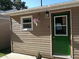 Knotty Pine Cottages