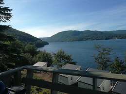 Knotty Pine Cottages