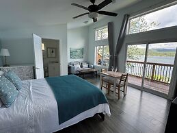 Knotty Pine Cottages