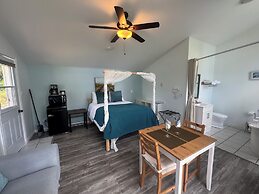 Knotty Pine Cottages