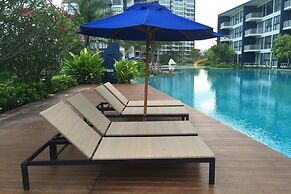 Baan Thew Talay Blue Sapphire