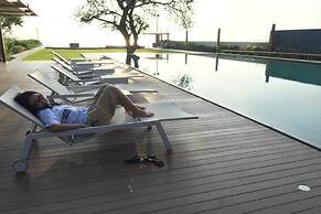 Baan Thew Talay Blue Sapphire