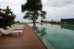 Baan Thew Talay Blue Sapphire