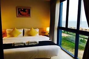 Baan Thew Talay Blue Sapphire