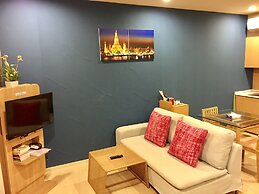 Baan Thew Talay Blue Sapphire