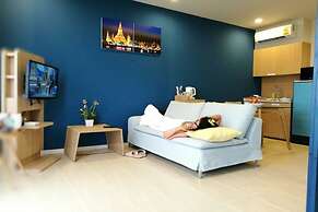 Baan Thew Talay Blue Sapphire