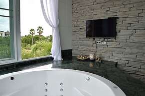 The Beach Palace 2BR Luxury Beachfront