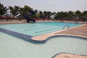 Cha-Am Grand Condotel