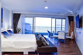 Sandy Beach Condo 15E