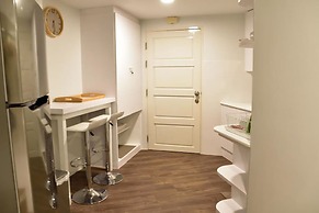 Sandy Beach Condo 15E