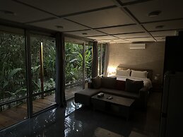 Tropicana Beach and Resort