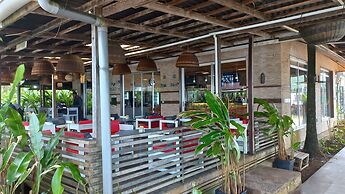 Tropicana Beach and Resort