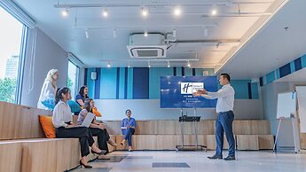 Holiday Inn Express Bangkok Soi Soonvijai by IHG