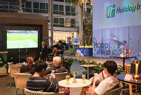 Holiday Inn Express Bangkok Soi Soonvijai by IHG