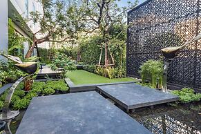 Holiday Inn Express Bangkok Soi Soonvijai by IHG