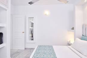 Mykonos Town Suites