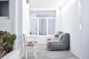 Mykonos Town Suites