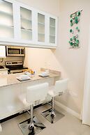 New Kingston Central Guest Apartment