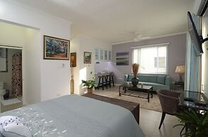 New Kingston Central Guest Apartment