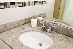 New Kingston Central Guest Apartment