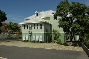 New Kingston Central Guest Apartment