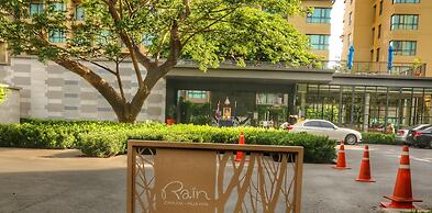 Rain Cha-Am Hua Hin by D-light