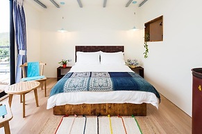 Haku Beach Days Inn