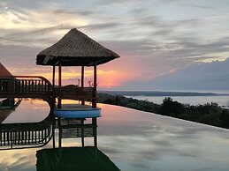 Semabu Hills Hotel Nusa Penida - Bali