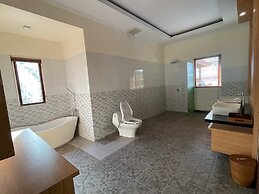 Semabu Hills Hotel Nusa Penida - Bali