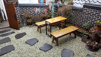 Jeonju Hanok Village Gguldanji