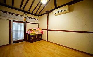 Jeonju Hanok Village Gguldanji