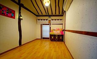 Jeonju Hanok Village Gguldanji