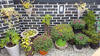 Jeonju Hanok Village Gguldanji