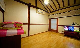 Jeonju Hanok Village Gguldanji