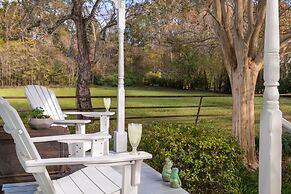 Maison D'Memoire Bed & Breakfast Cottages