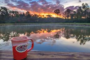 Maison D'Memoire Bed & Breakfast Cottages