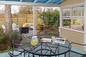 Maison D'Memoire Bed & Breakfast Cottages