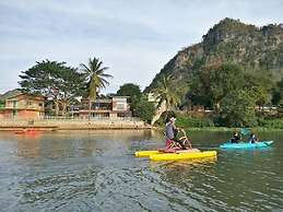 Golden Dragon Resort