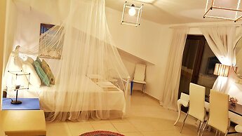 Bungalow White Apartments and Suites