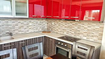 Bungalow White Apartments and Suites